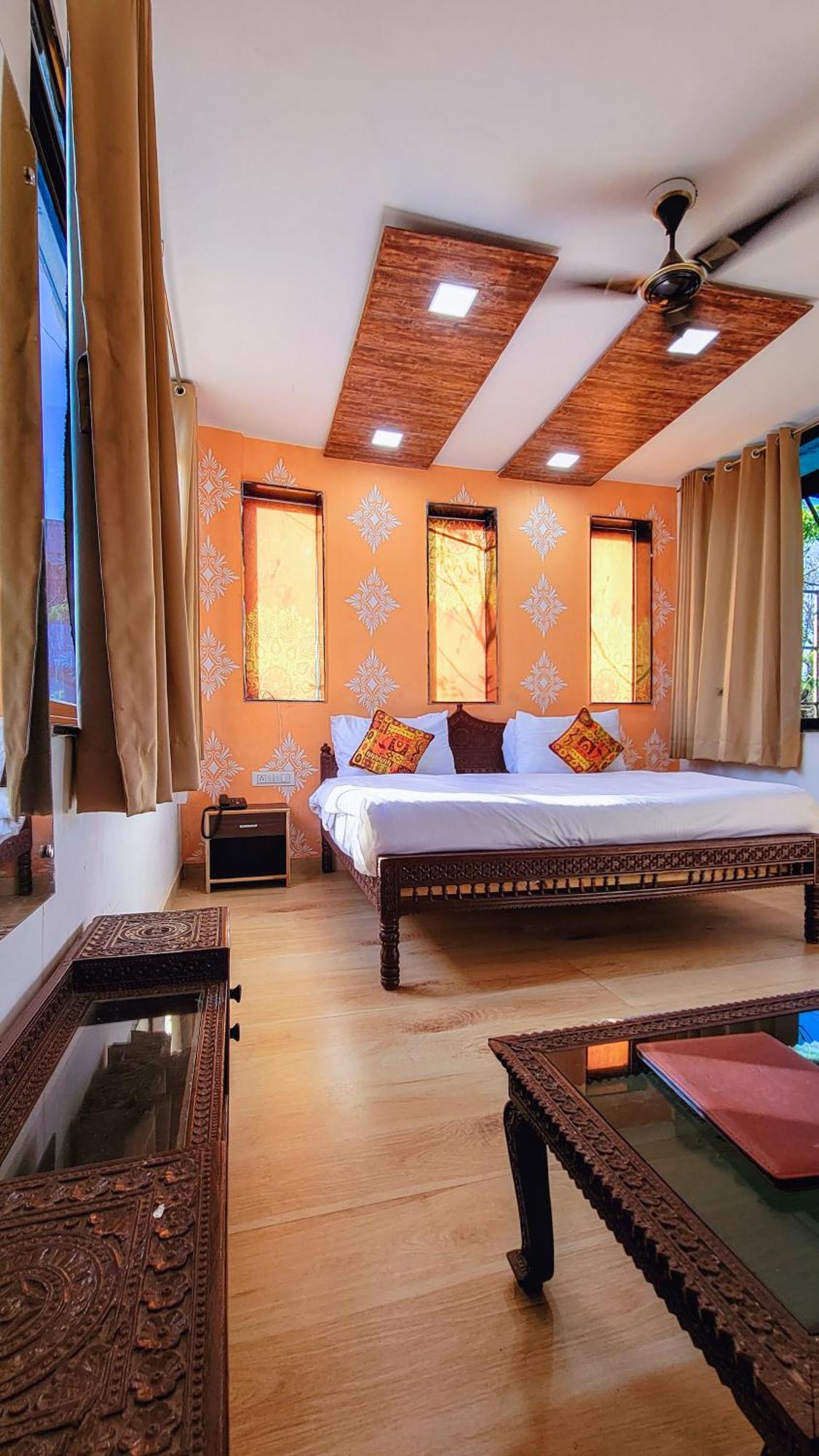 Rudraksha Inn Mount Abu Exterior photo