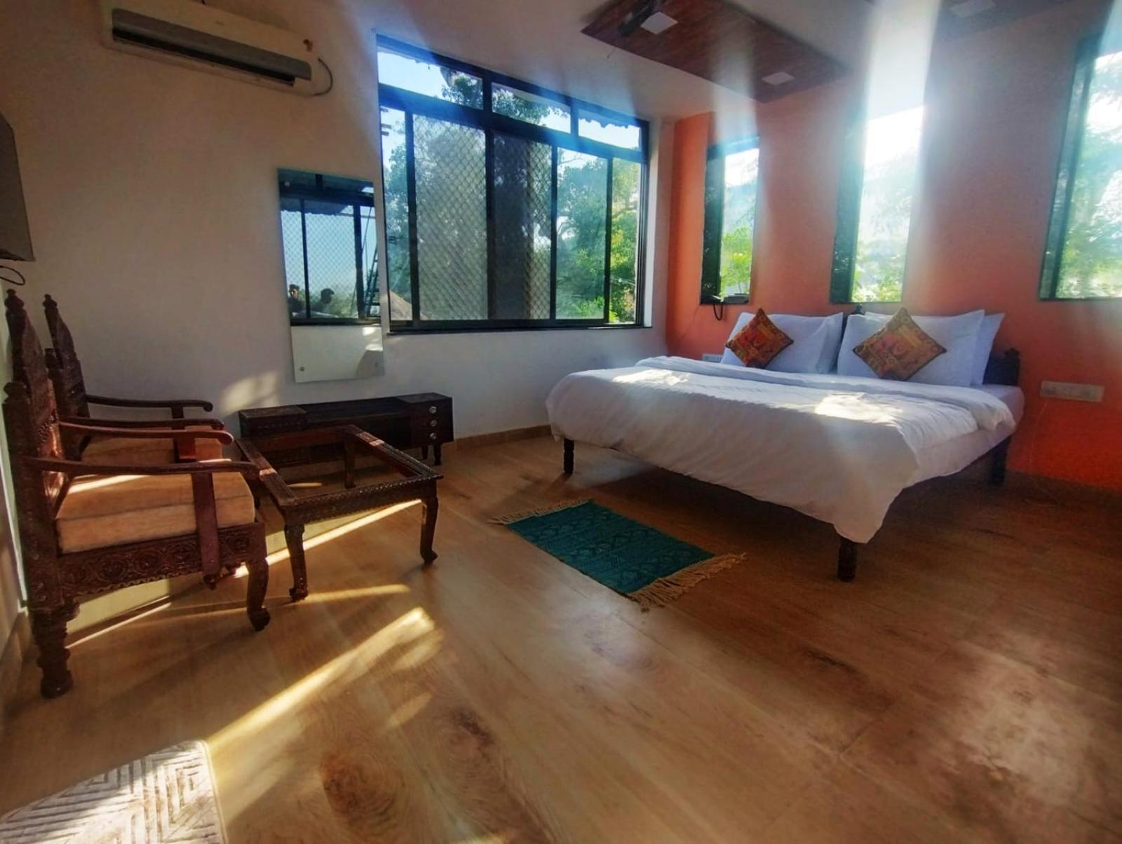 Rudraksha Inn Mount Abu Exterior photo